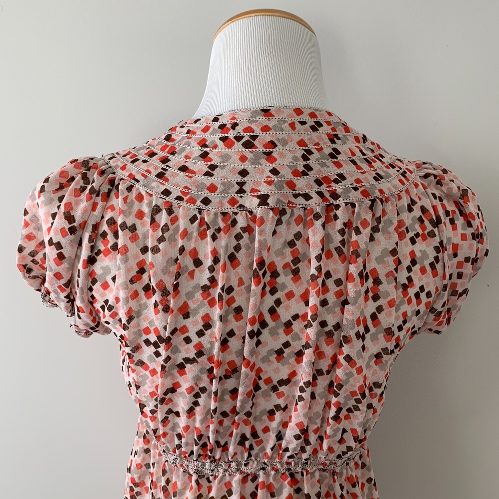 Abstract pattern pink blouse - Picture 5 of 7